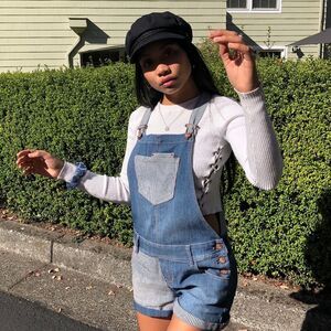 AMERICAN RAG • Women's Size Medium Plaid Overalls